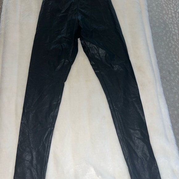 Commando Pants - Commando faux leather leggings